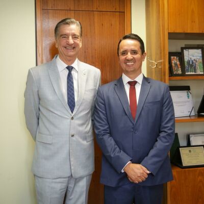 Imagem da notícia Prefeito Rodrigo Freitas busca novos investimentos para Cassilândia em reunião com deputado Dagoberto Nogueira